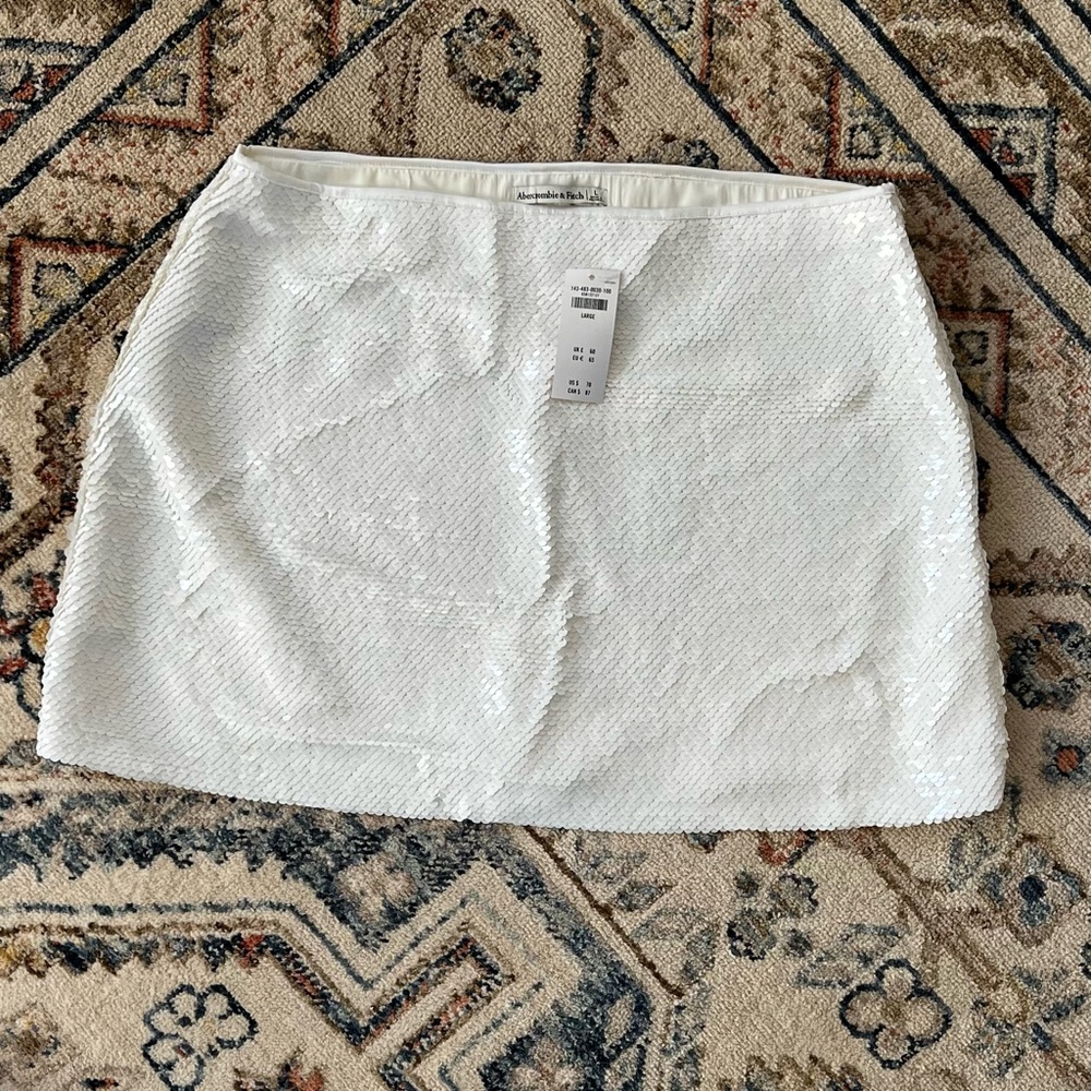 A&F Sequin Skirt NWT - Picture 2 of 5